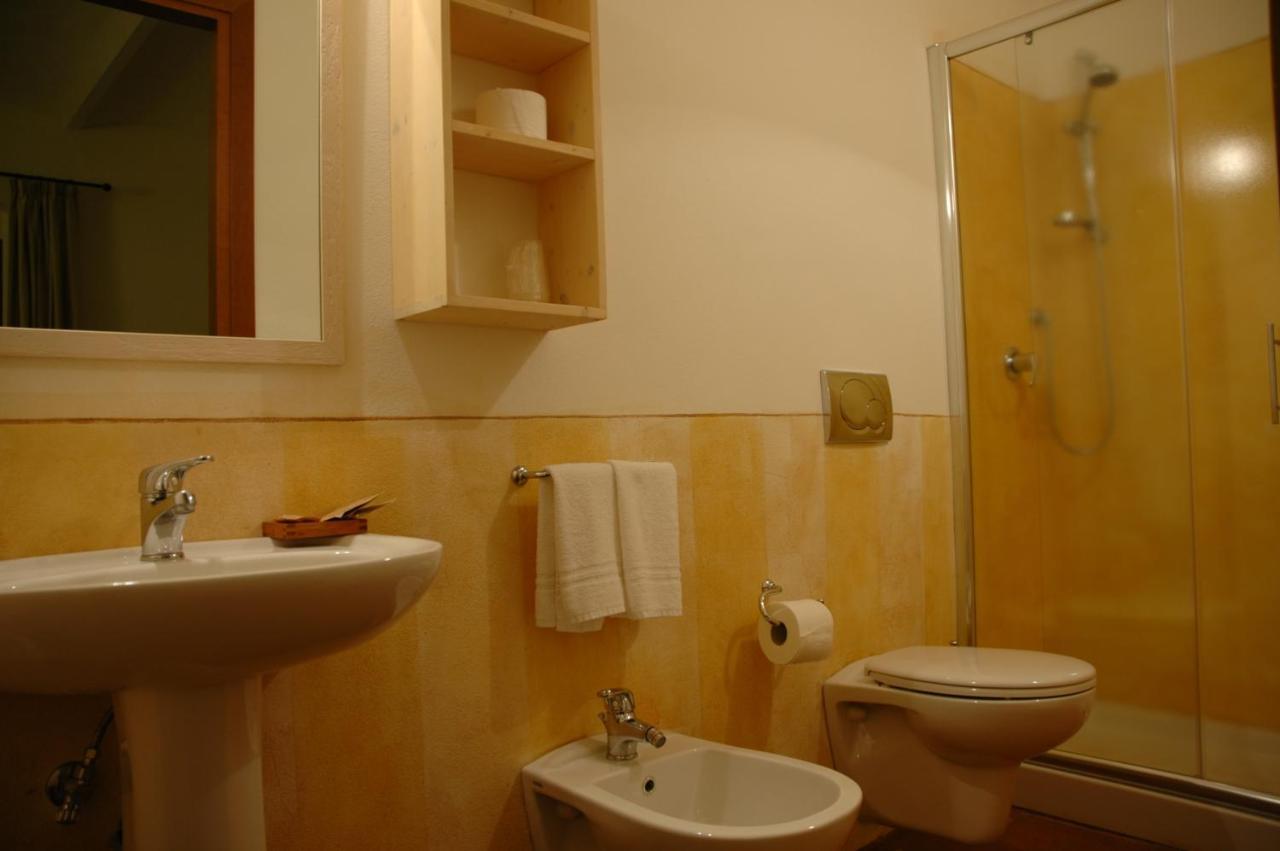 Agriturismo Le Piane Del Milia Suvereto Δωμάτιο φωτογραφία